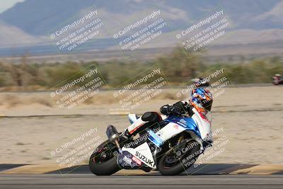 media/Nov-16-2025-Race Pace (Sun) [[8c5fa54630]]/Verified Riders/7-Turn 4 (1155am)/